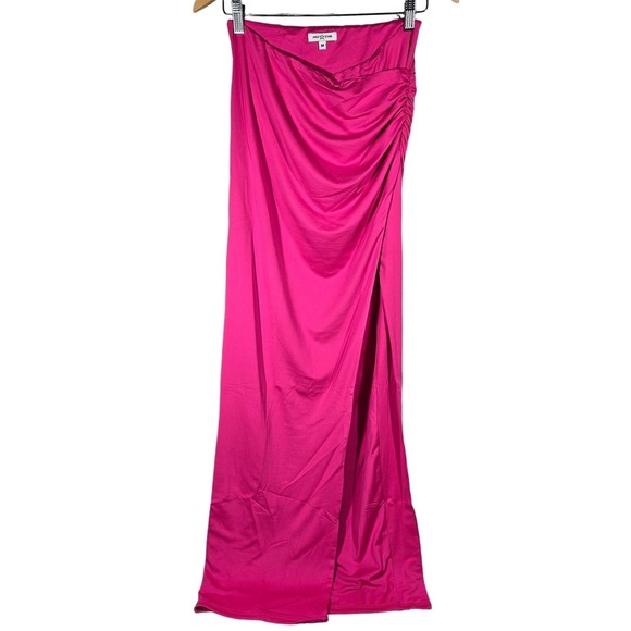 Area Stars Nikki Ruched Slit Maxi Skirt in Fuchsia M NIB - Picture 1 of 7